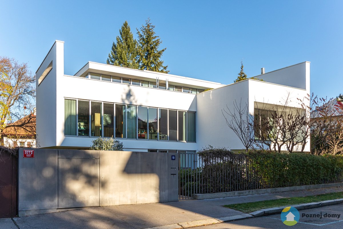 Vila Juárezova (Exteriér), autor: Radomír Kočí, datum: 19.11.2025