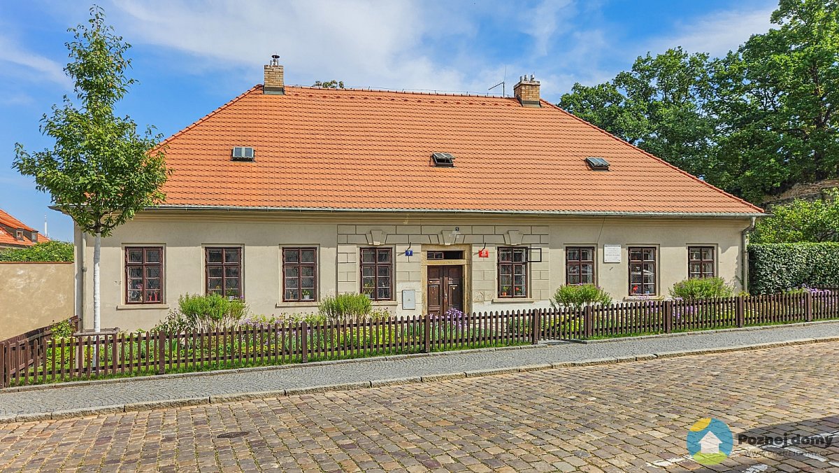 Dům Popelky Biliánové (Exteriér), autor: Radomír Kočí, datum: 9.9.2025