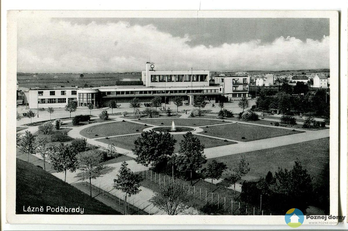 Nádražní budova Poděbrady (Dobové fotografie (před rokem 2000))