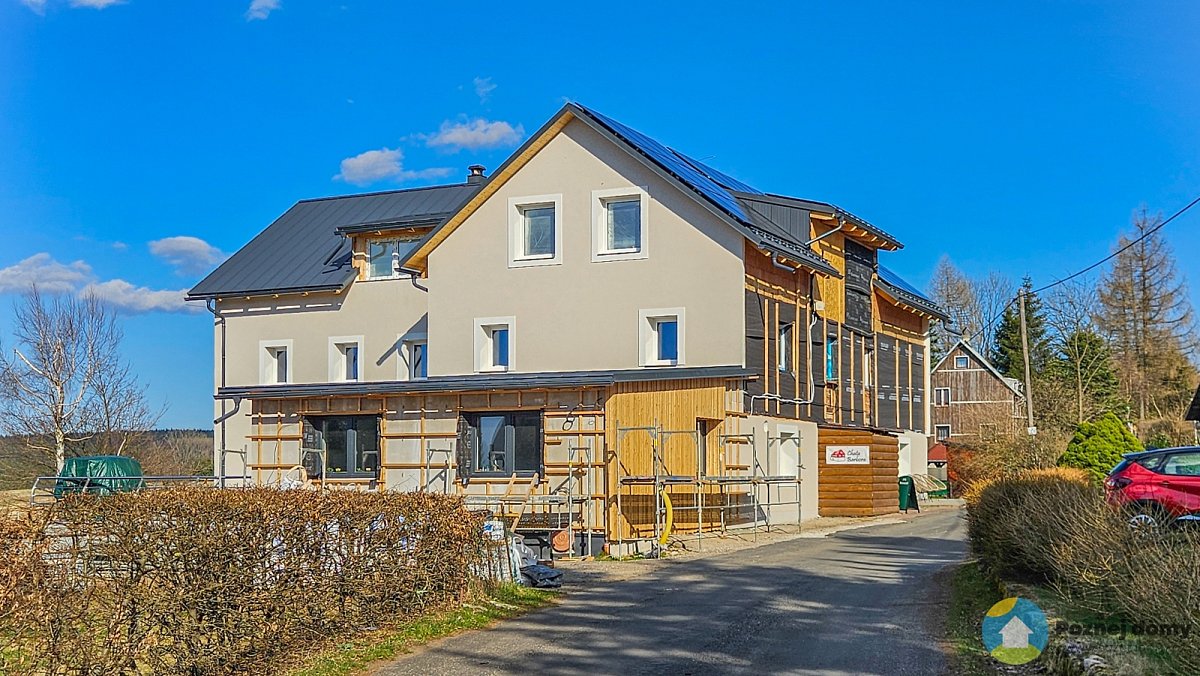 Chata Barbora Český Jiřetín (Exteriér), autor: Radomír Kočí, datum: 4.4.2025