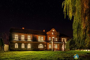 Zámek Hukovice (Exteriér), autor: Martin Vacula, datum: 2025