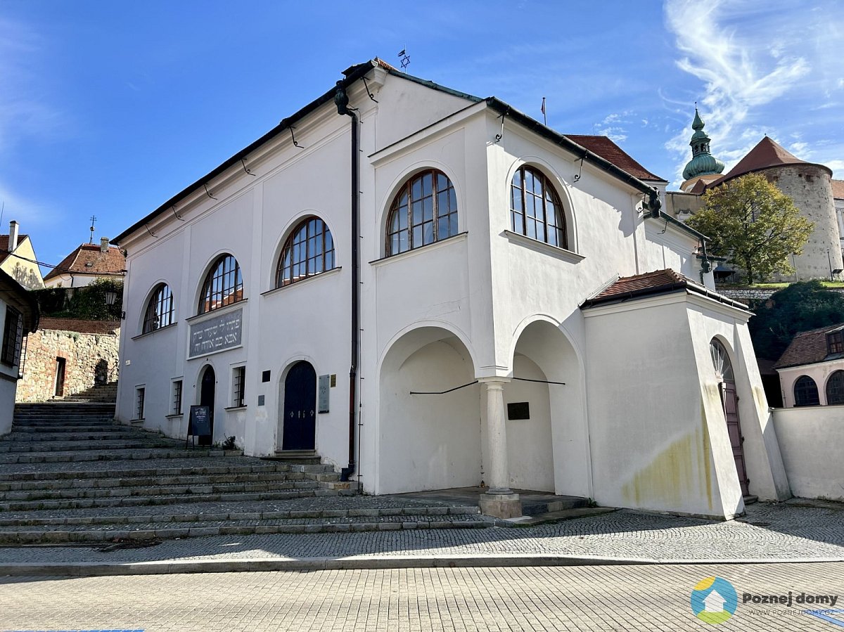 Horní synagoga Mikulov (Exteriér), autor: O&M Pstrykotwórcy, datum: 14.10.2024