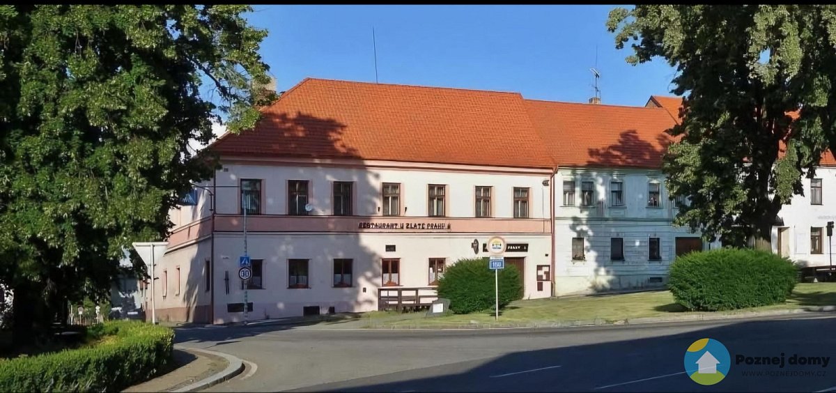 Restaurant U Zlaté Prahy (Exteriér), autor: Světlana Škodová, datum: 20.05.2025