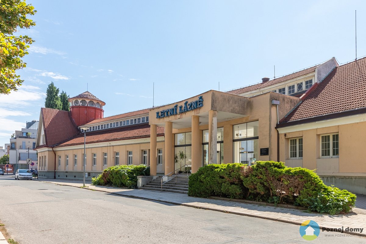 Letní lázně Poděbrady (Exteriér), autor: Radomír Kočí, datum: 13.8.2024