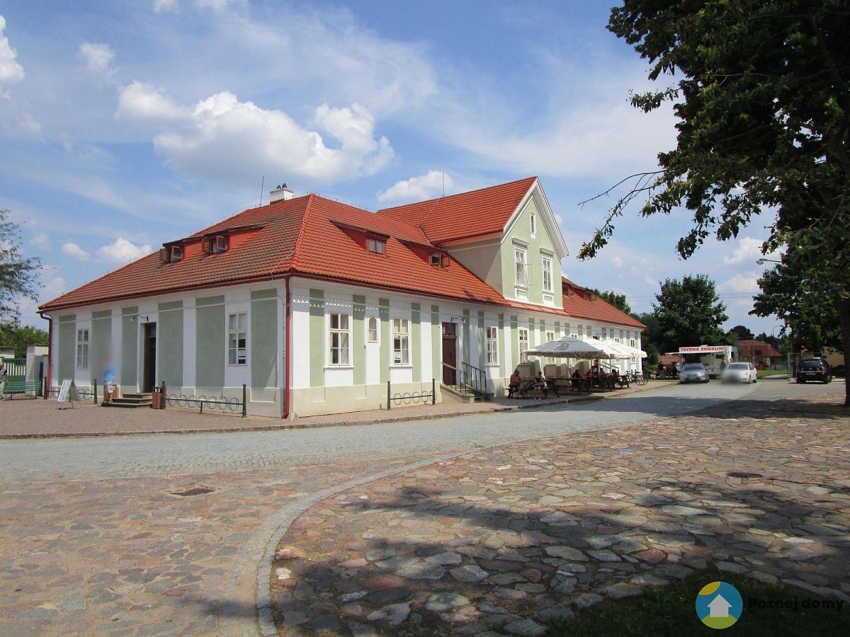 Císařský hostinec (Exteriér), autor: Robert Golan, datum: 02.04.2024