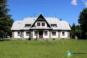 Kamenná chata na Tesáku (Exteriér), autor: Martin Harry Výmola, datum: 2018