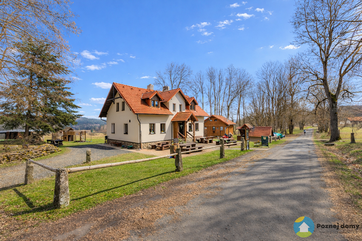 Restaurace Pleš (Exteriér), autor: Radomír Kočí, datum: 29.3.2026