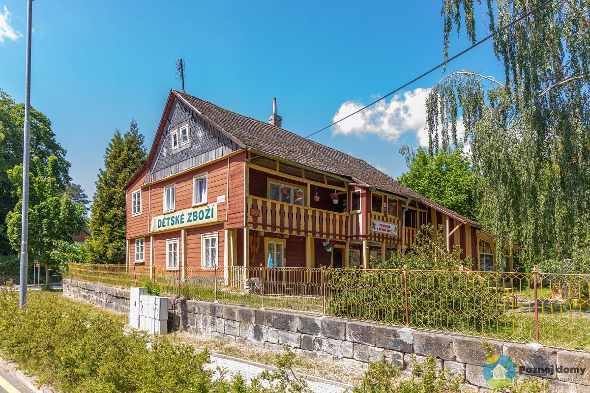 Podstávkový domeček (Exteriér), autor: Radomír Kočí, datum: 30.5.2026