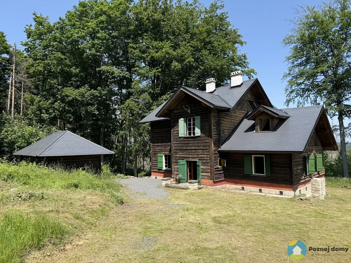 Lovecký zámeček Vilemíny z Auerspergu (Exteriér), autor: mynaro.cz, datum: 2025