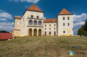 Zámek Letovice (Exteriér), autor: kudyznudy.cz