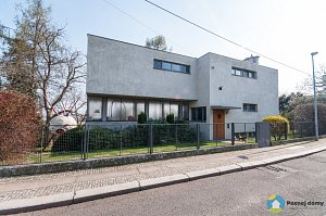 Paličkova vila (Exteriér), autor: Radomír Kočí, datum: 2.4.2017