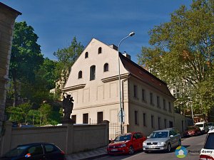 Usedlost Doubková (Exteriér), autor: Autor: VitVit – Vlastní dílo, CC BY-SA 4.0, https://commons.wikimedia.org/w/index.php?curid=59811014