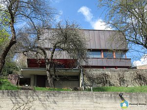 Vila manželů Machoninových (Exteriér), autor: Autor: J.Broukal – Vlastní dílo, CC BY-SA 4.0, https://commons.wikimedia.org/w/index.php?curid=130590863