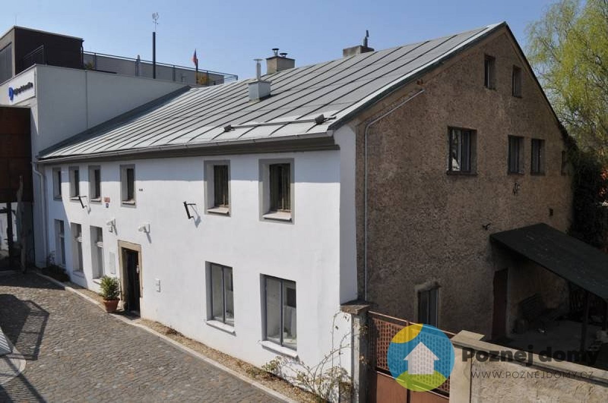 Hostinec U Jizery (baráčnická rychta) (Exteriér)