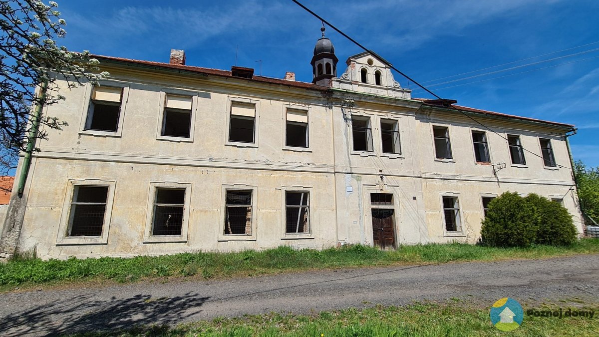 Zámek Brody (Exteriér), autor: Radomír Kočí, datum: 9.5.2021