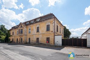 Zámek Brňany (Exteriér), autor: Radomír Kočí, datum: 25.7.2018