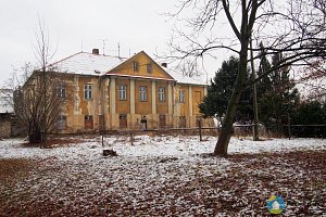 Zámek Doubrava (Exteriér)