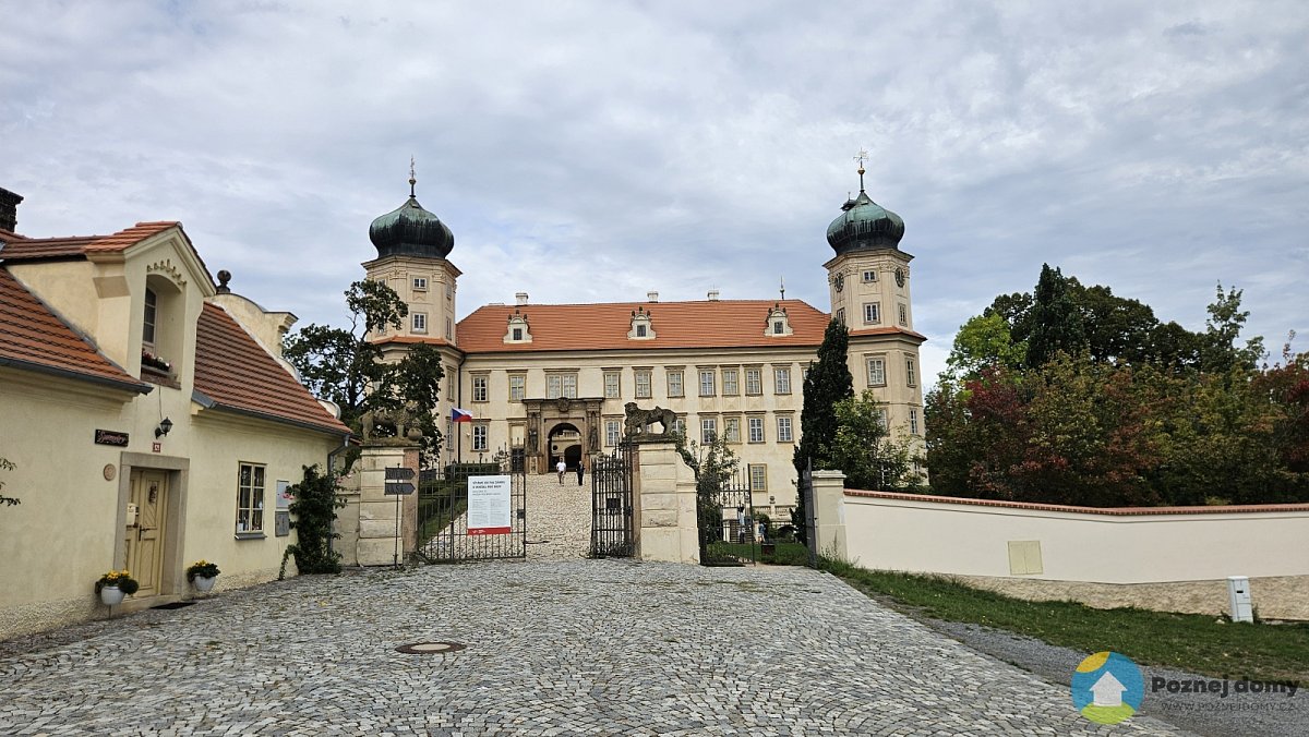 Zámek Mníšek pod Brdy (Exteriér), autor: Radomír Kočí, datum: 20.9.2026