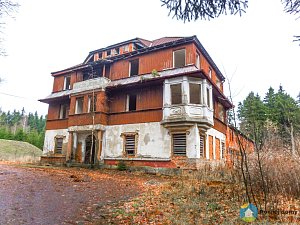 Hotel Polom (Exteriér), autor: Radomír Kočí, datum: 23.11.2013