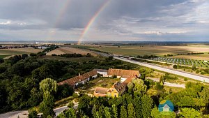 Dvůr Švamberk (Exteriér), autor: Radomír Kočí, datum: 14.8.2019