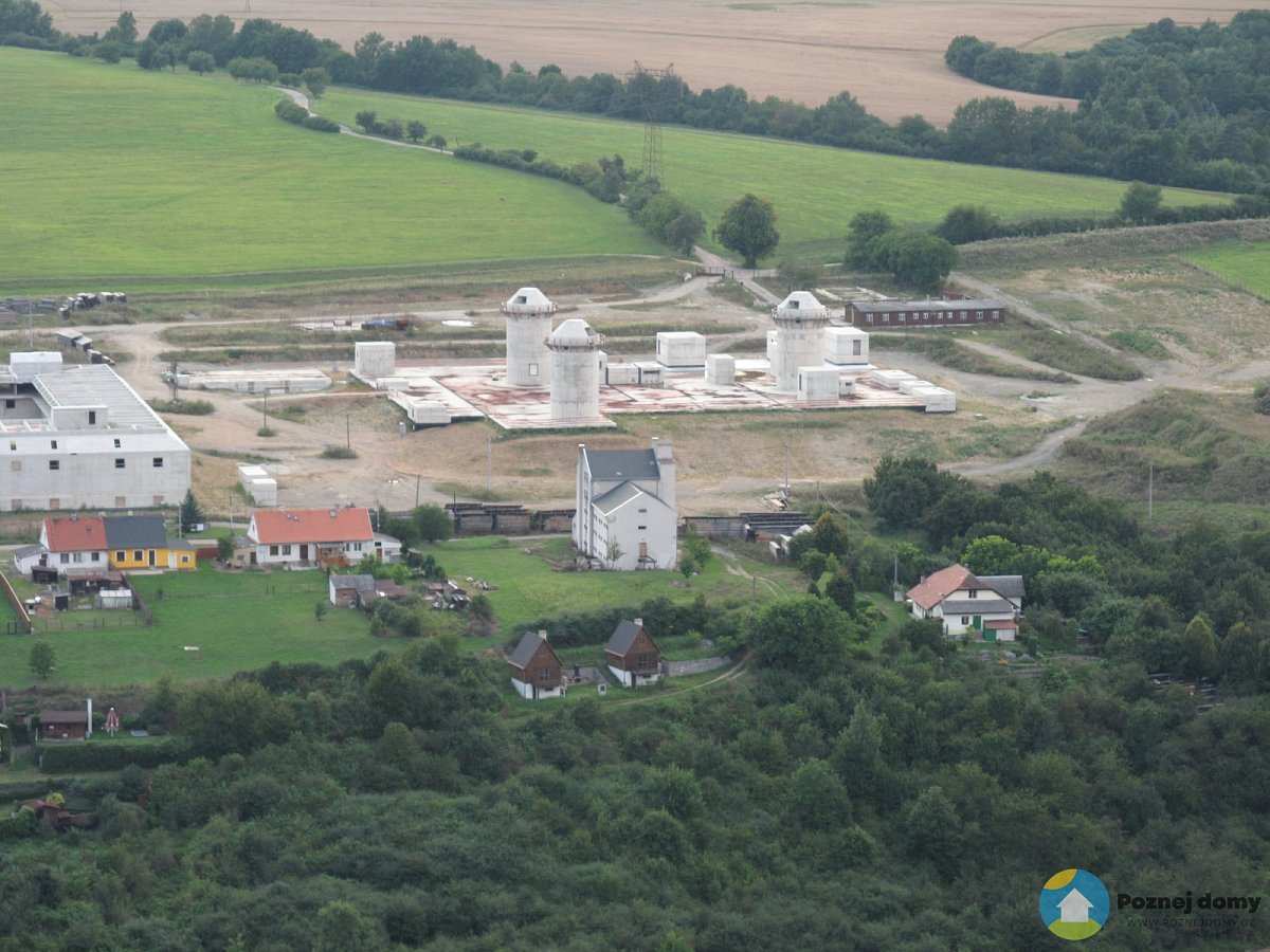 Dvůr Ptyč (Park Berne) (Exteriér), autor: Autor: Juandev – Vlastní dílo, CC BY-SA 3.0, https://commons.wikimedia.org/w/index.php?curid=34953655