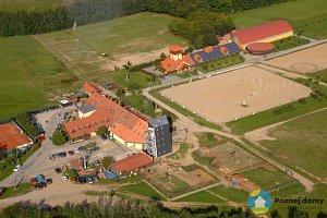 Statek Bolka Polívky Olšany (Exteriér)