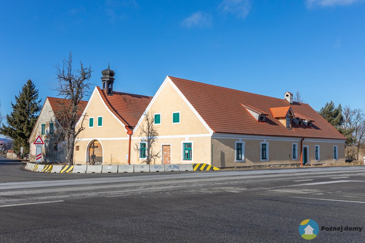 Hostinec Veselka / Přepřahací stanice koněspřežné dráhy (Exteriér), autor: Radomír Kočí, datum: 27.1.2026